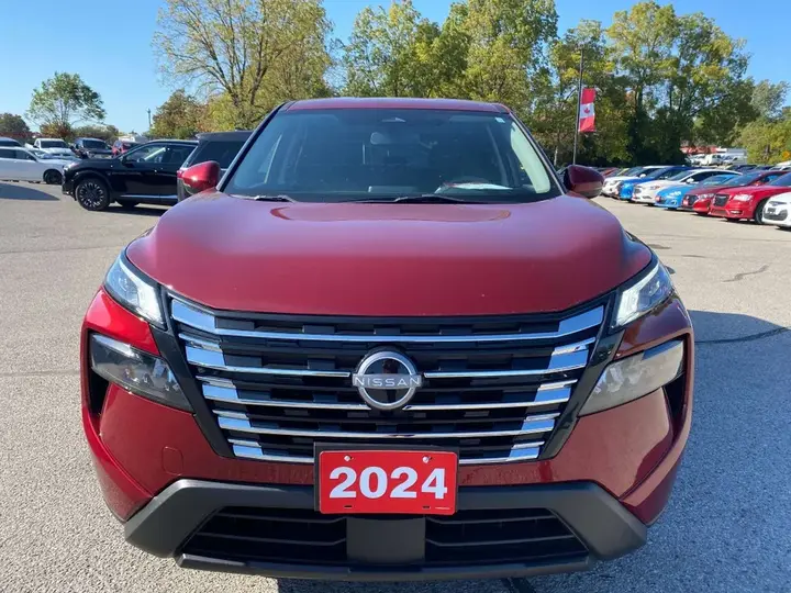 Nissan Rogue 2024 photo 4
