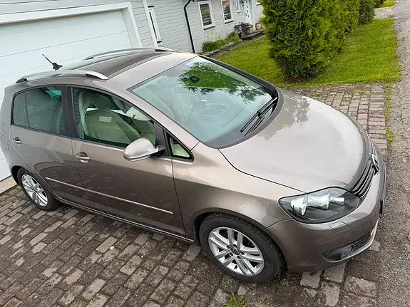 Volkswagen Golf Plus 2011 photo 2