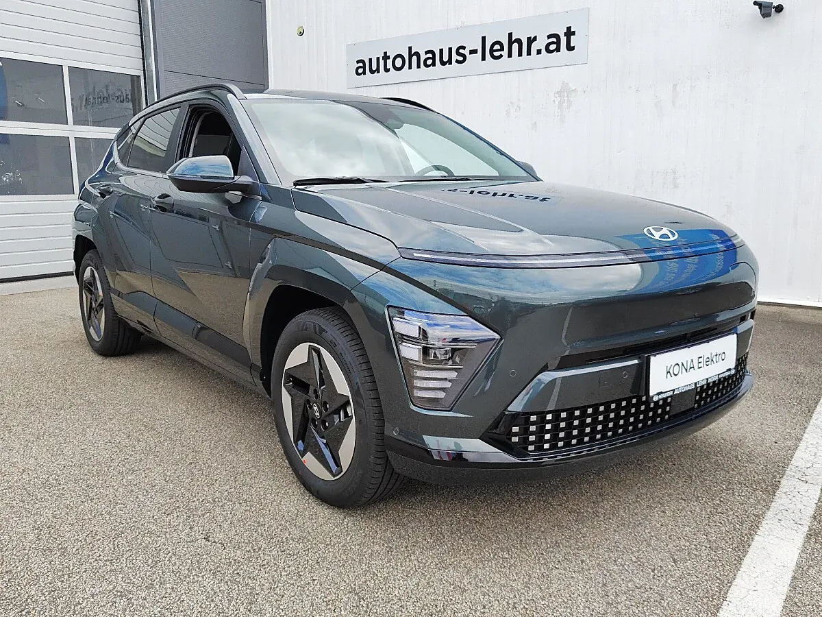 Hyundai Kona photo 2