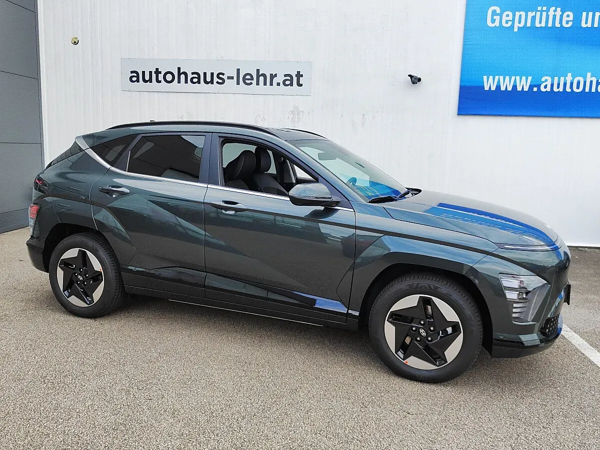 Hyundai Kona photo 3