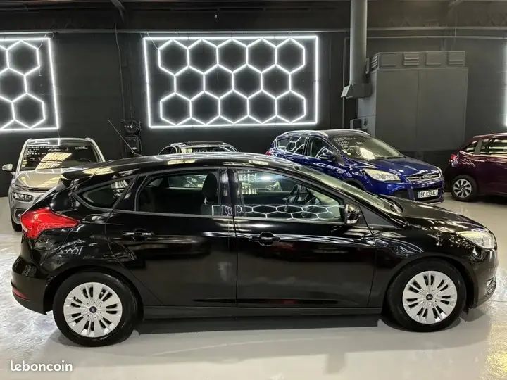 Ford Focus 2015 photo 3