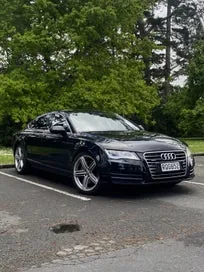 Audi A7 2011 photo 2