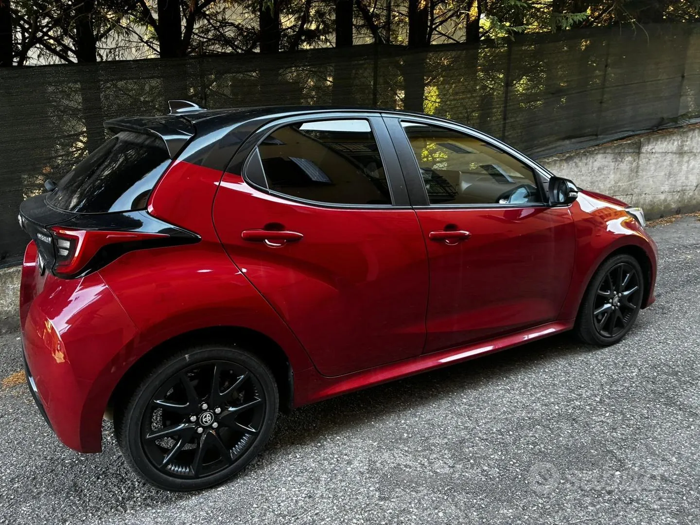 Toyota Yaris 2022 photo 2