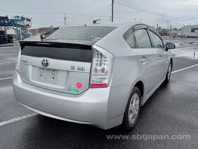 Toyota Prius G 2010 photo 4