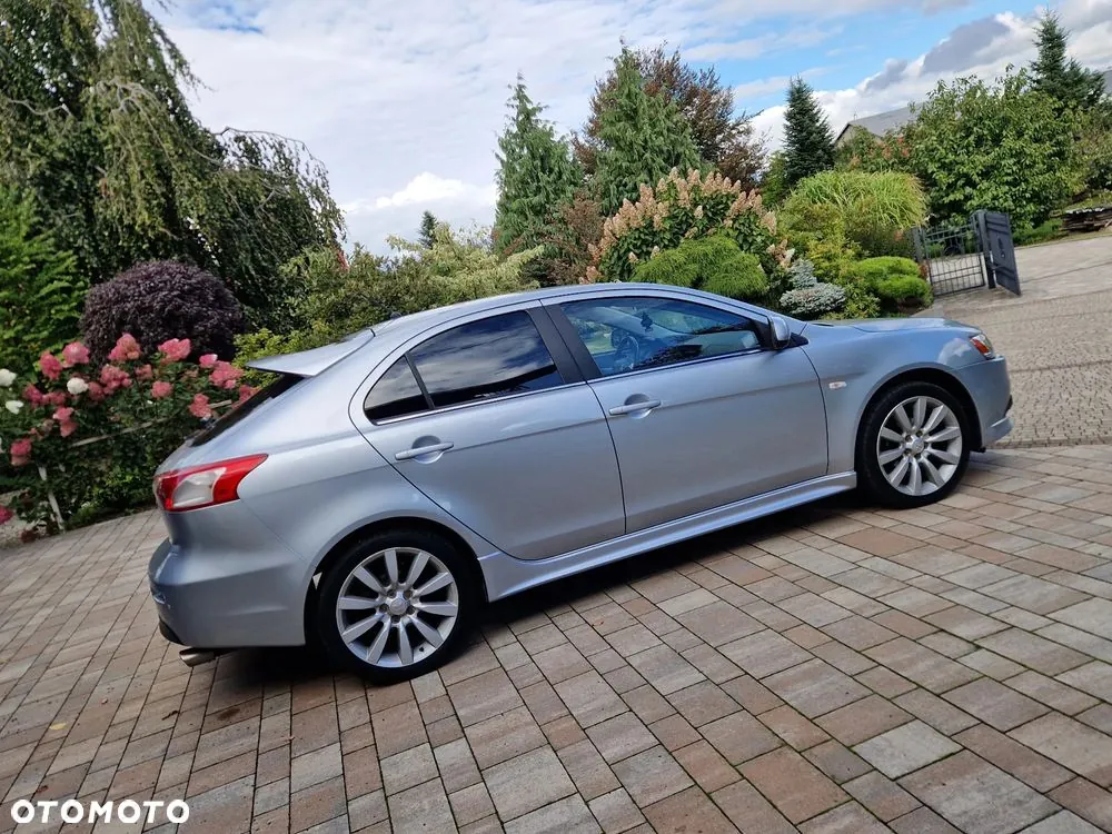 Mitsubishi Lancer 2009 photo 5