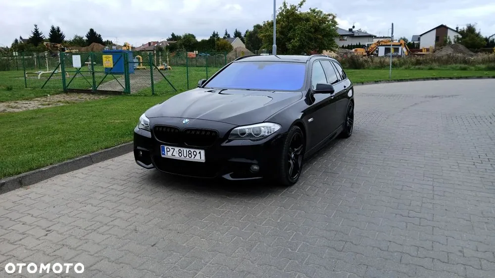BMW Seria 5 2012 photo 2