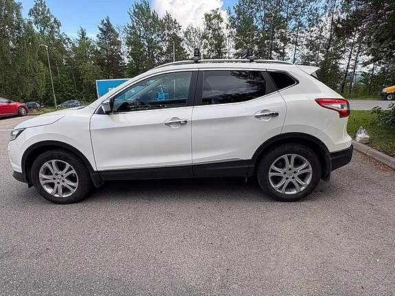 Nissan Qashqai 2017 photo 2