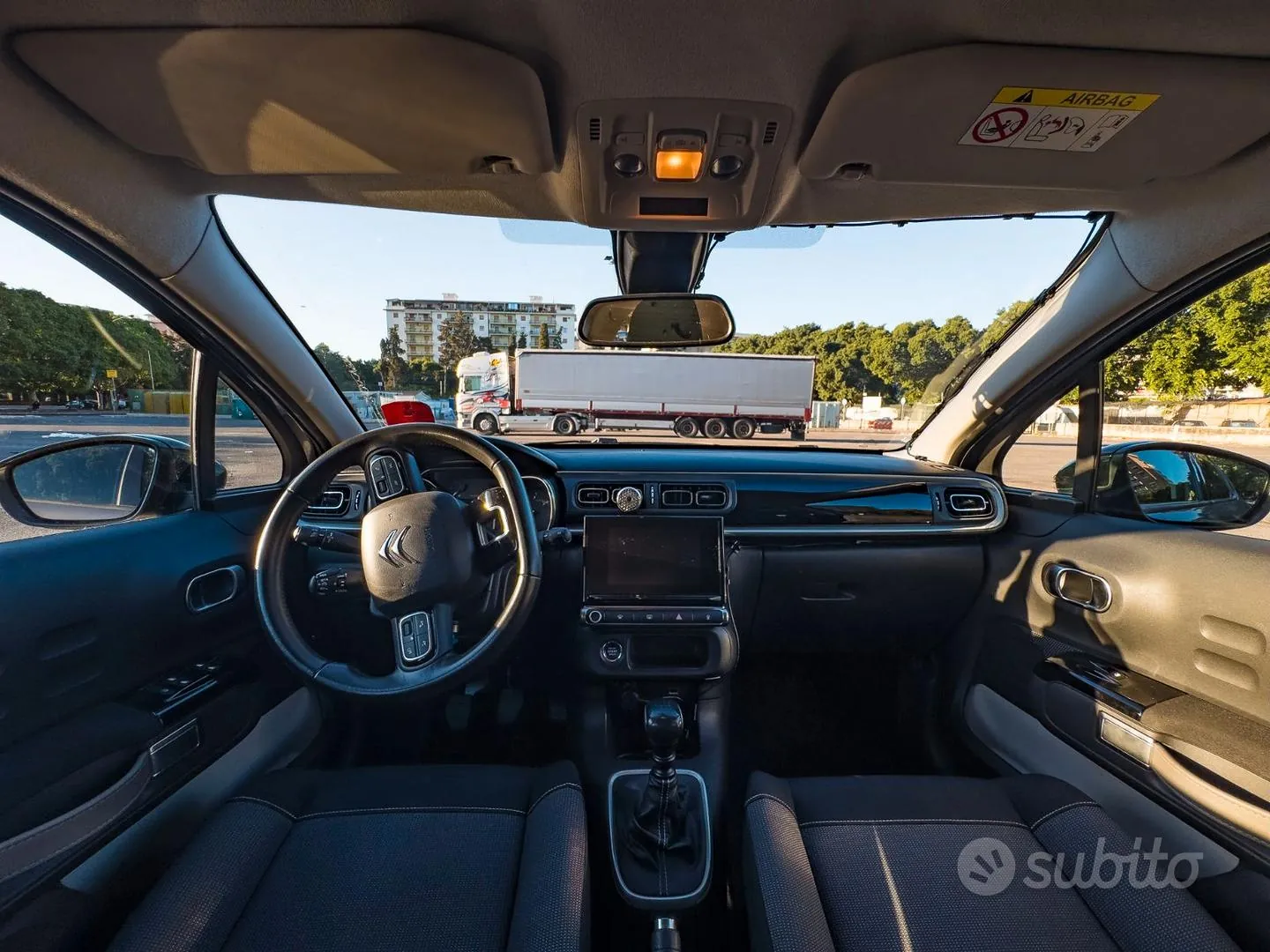 Citroen C3 2022 photo 3