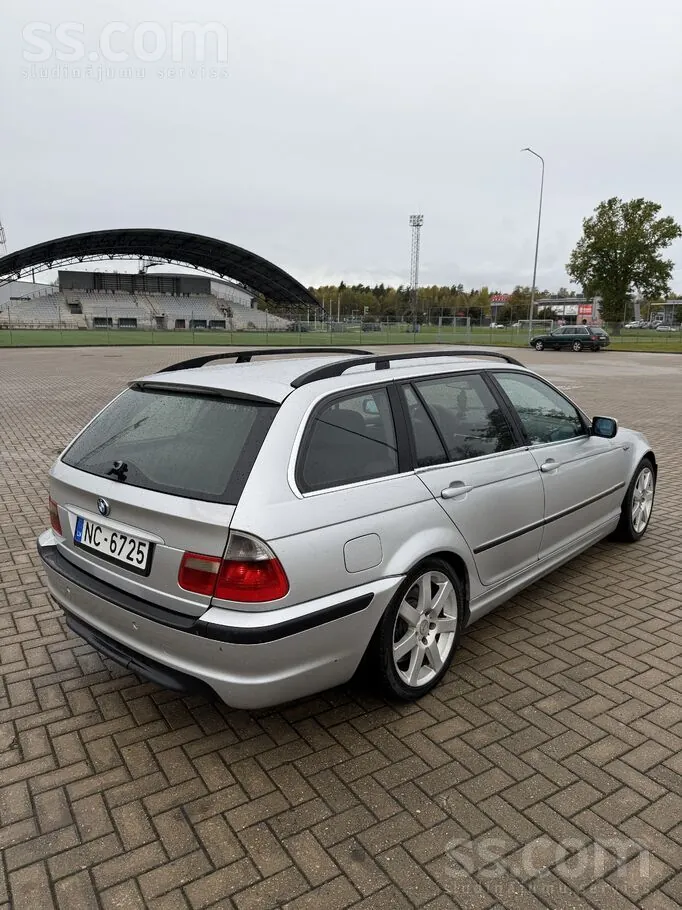 BMW 330D 2002 photo 4
