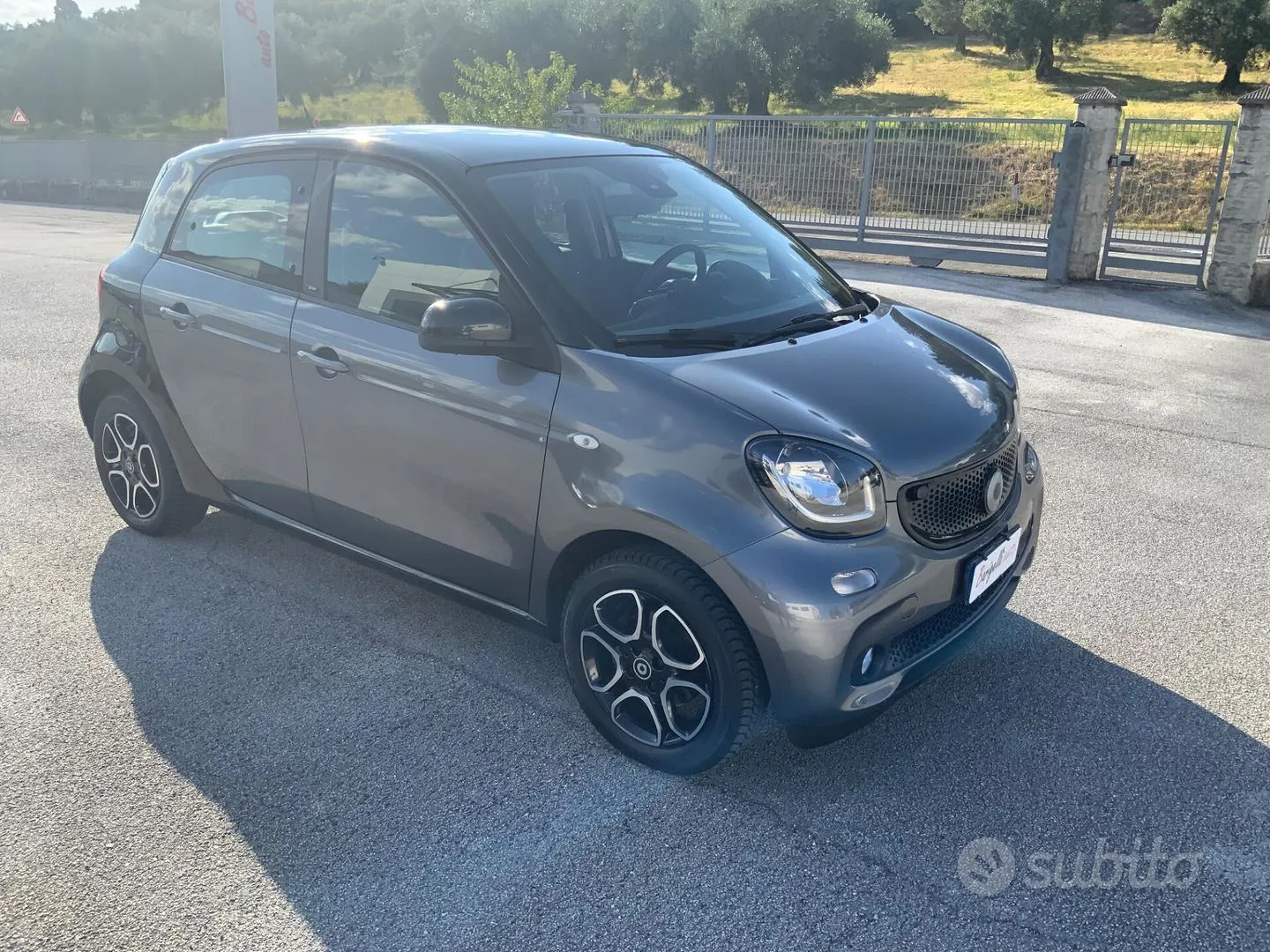 Smart Forfour 2017 photo 4