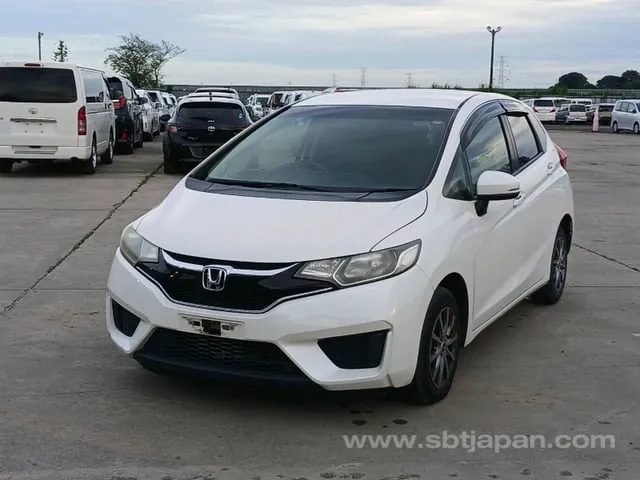 Honda Fit 2016 photo 4