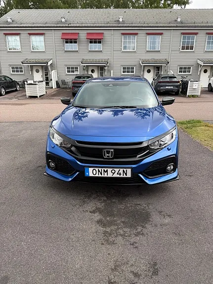 Honda Civic 2018 photo 2