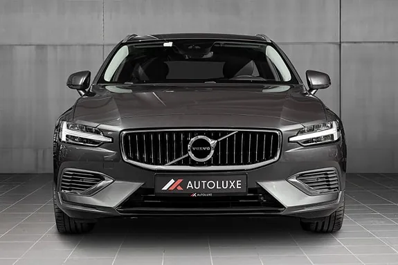 Volvo V60 2022 photo 3