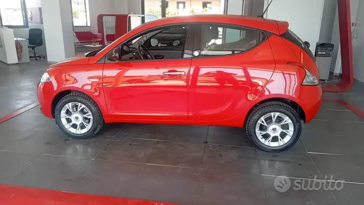 Lancia Ypsilon 2016 photo 5