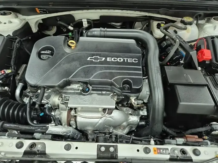 Chevrolet Malibu 2018 photo 5
