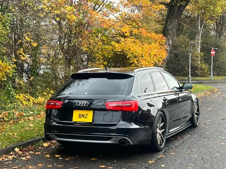 Audi A6 Avant 2012 photo 3