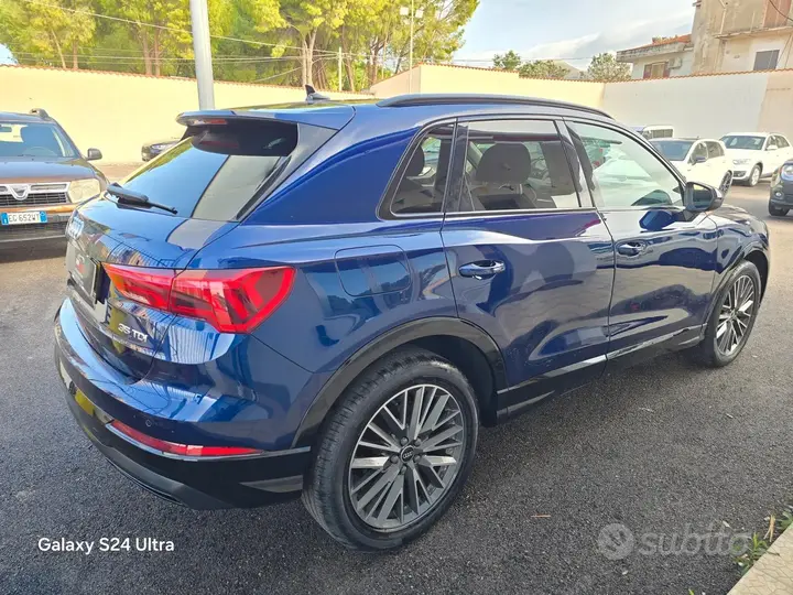 Audi Q3 2023 photo 2
