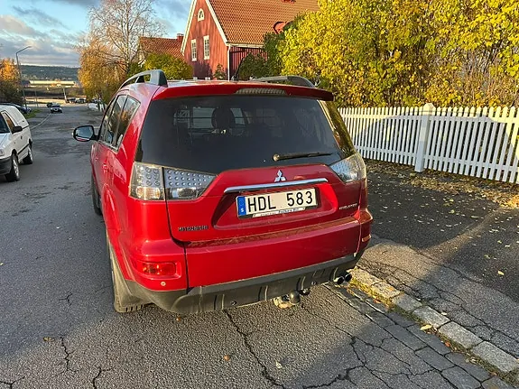 Mitsubishi Outlander 2012 photo 3