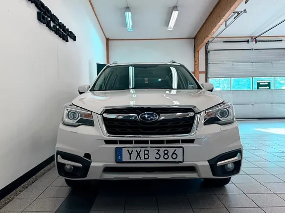 Subaru Forester 2017 photo 2