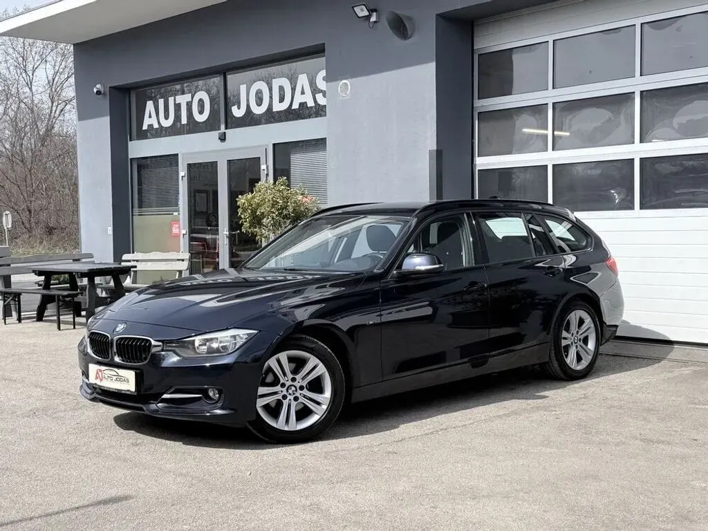 BMW 3 Series 2013 photo 2