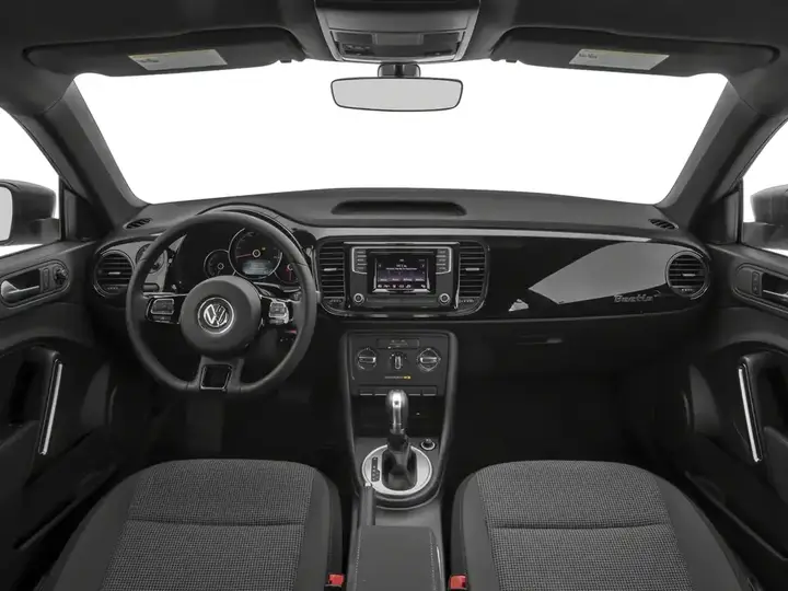Volkswagen Beetle 2017 photo 5