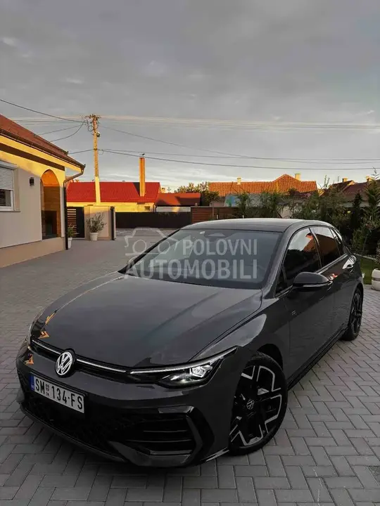 Volkswagen Golf 8 2025 photo 3