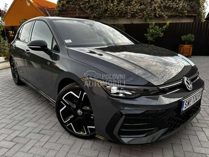Volkswagen Golf 8