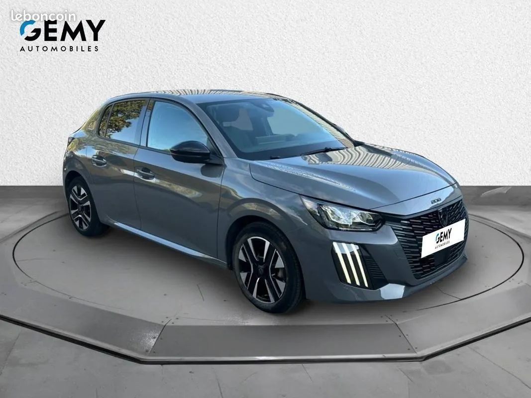 Peugeot 208 2024 photo 3
