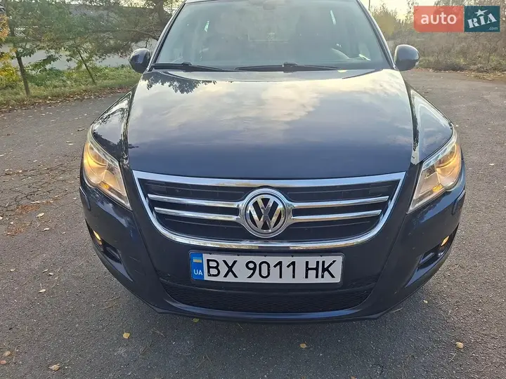 Volkswagen Tiguan 2011 photo 4