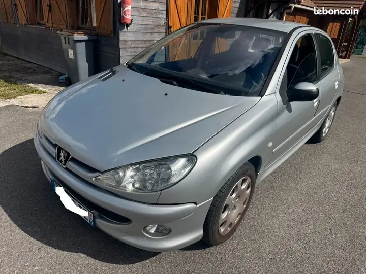 Peugeot 206