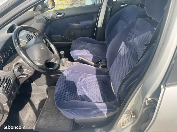 Peugeot 206 2005 photo 4