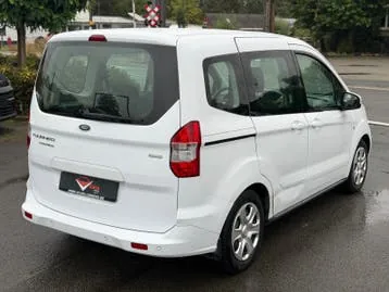 Ford Tourneo Courier 2016 photo 3