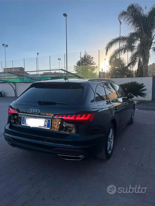 Audi A4 2021 photo 3