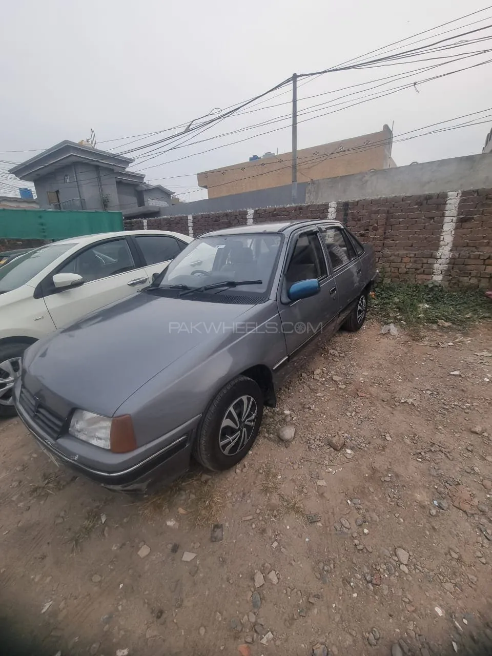Daewoo Racer