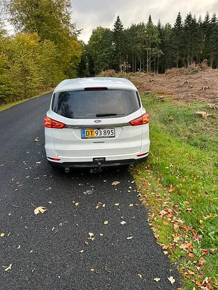 Ford S-Max 2016 photo 4