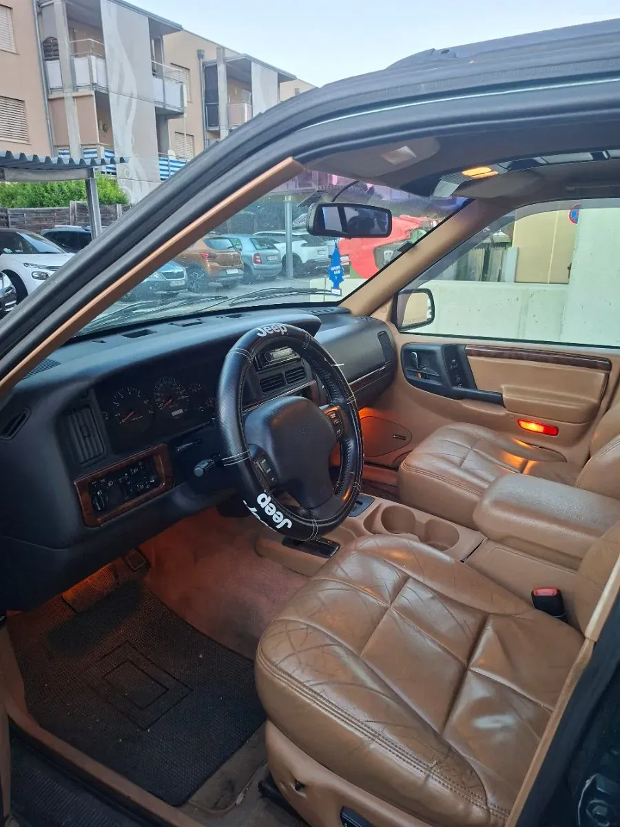 Jeep Grand Cherokee 1996 photo 3