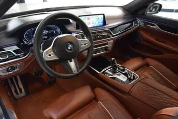 BMW 745E 2019 photo 2
