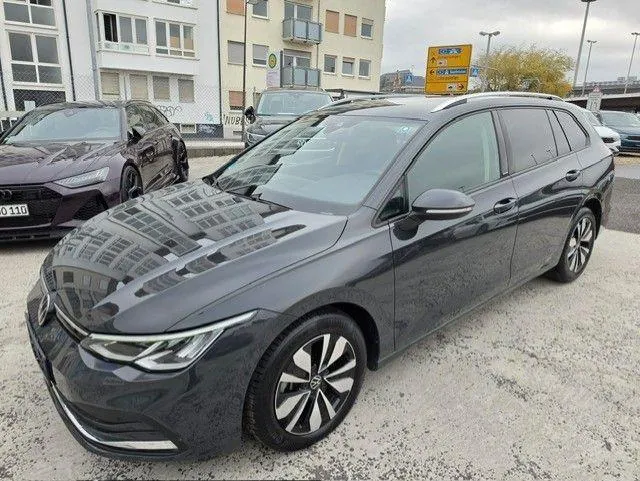 Volkswagen Golf Viii