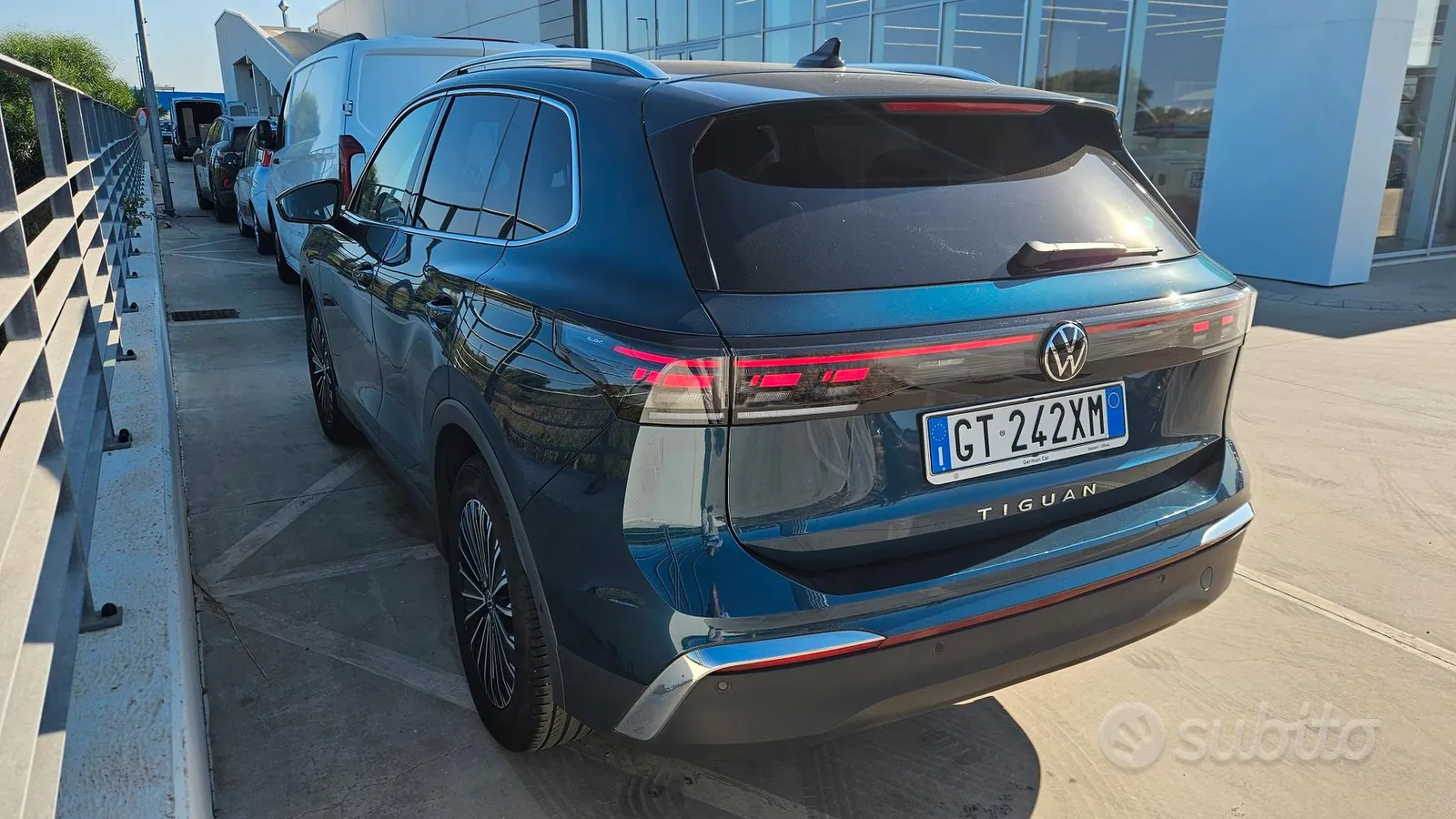 Volkswagen Tiguan 2024 photo 2