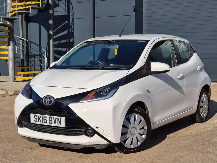 Toyota Aygo 2016 photo 2