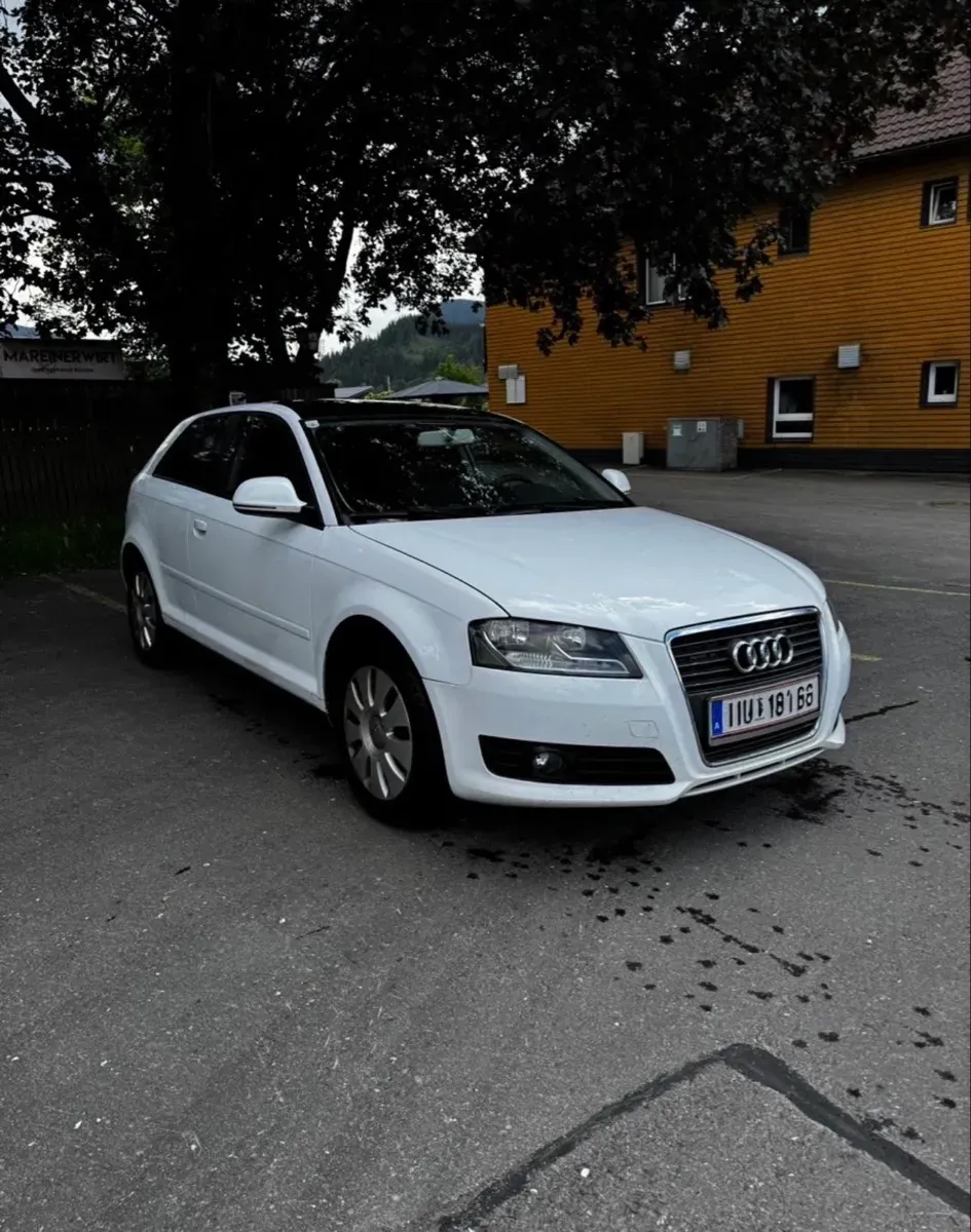 Audi A3 2010 photo 3