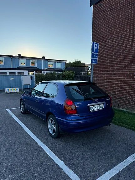 Toyota Corolla 1999 photo 3