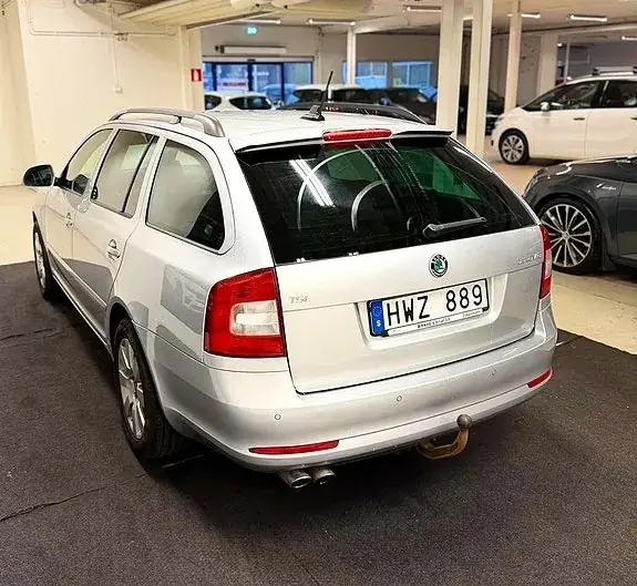 Skoda Octavia 2013 photo 5