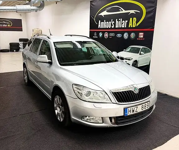 Skoda Octavia 2013 photo 2