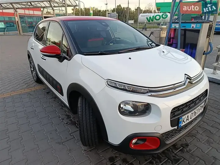 Citroen C3 2018 photo 2