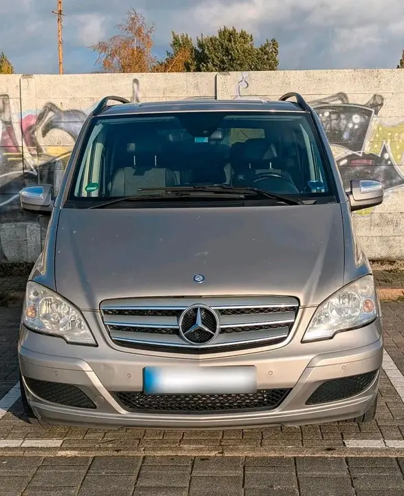 Mercedes-Benz Viano