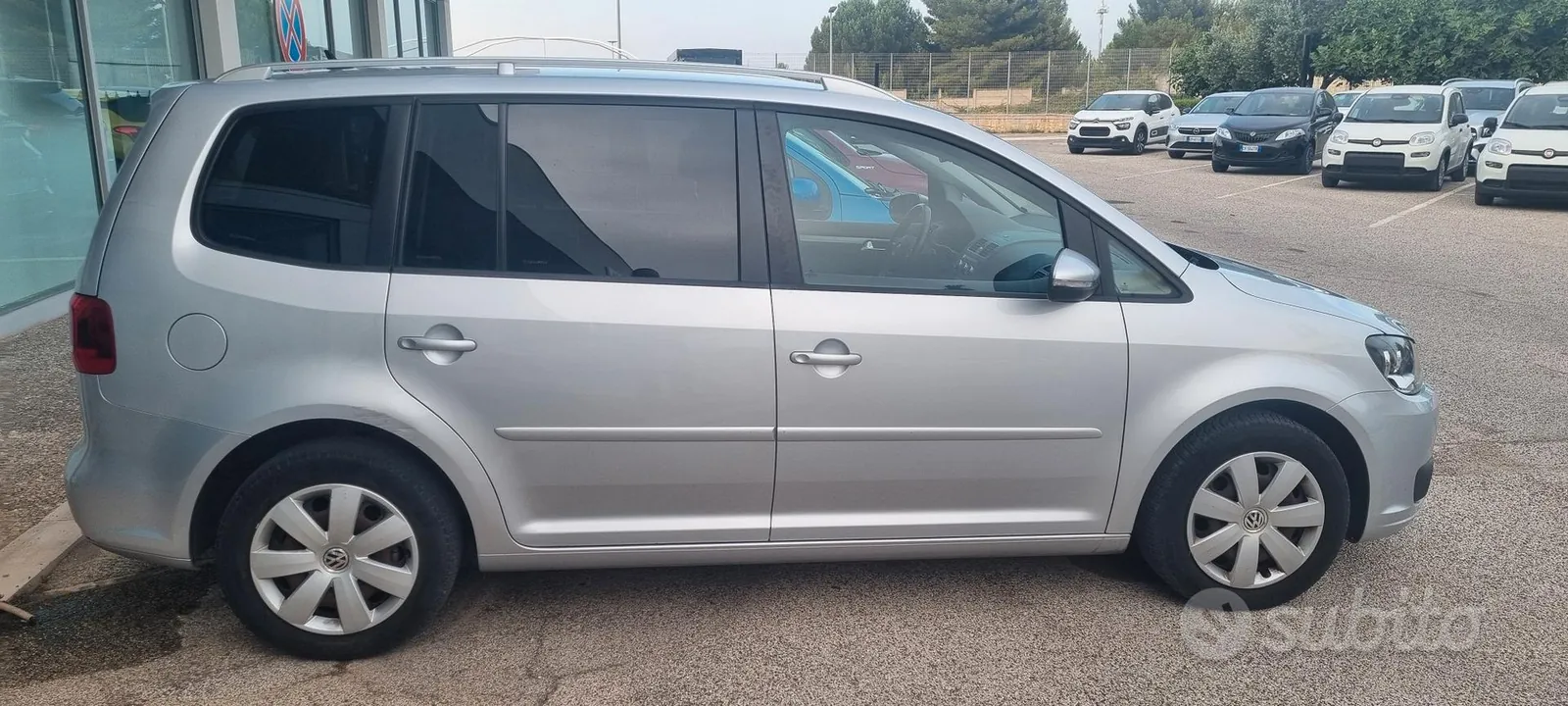 Volkswagen Touran 2014 photo 3