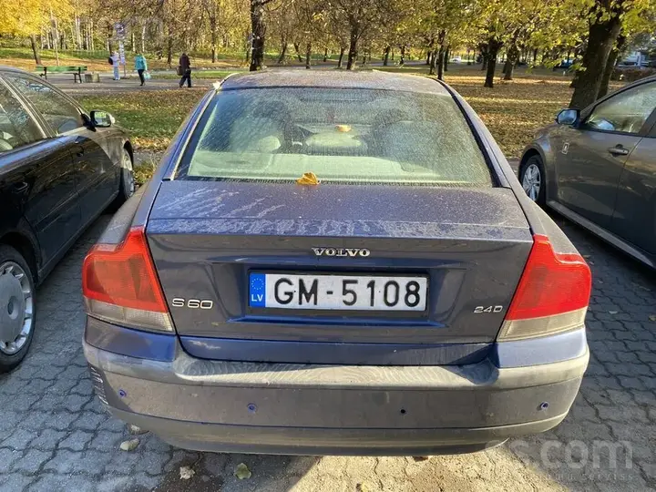 Volvo S60 2004 photo 4