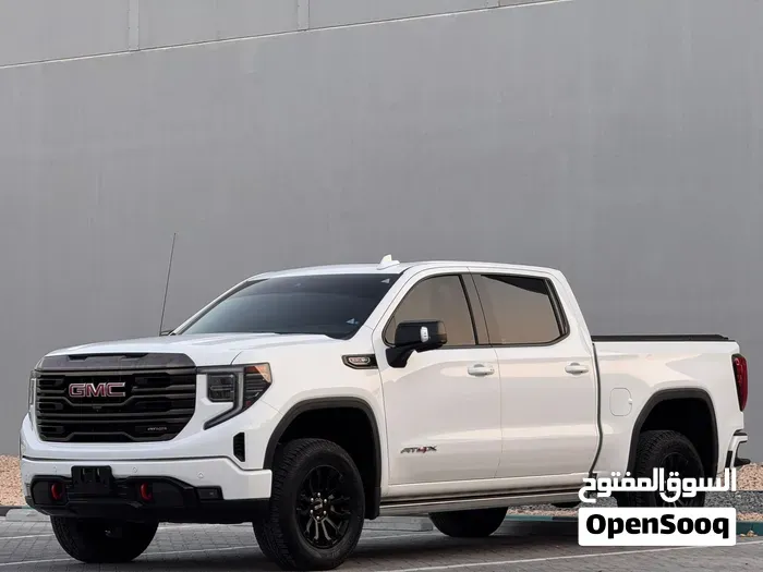 GMC Sierra