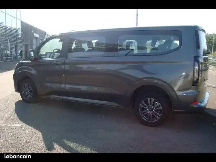 Ford Tourneo Custom 2024 photo 5